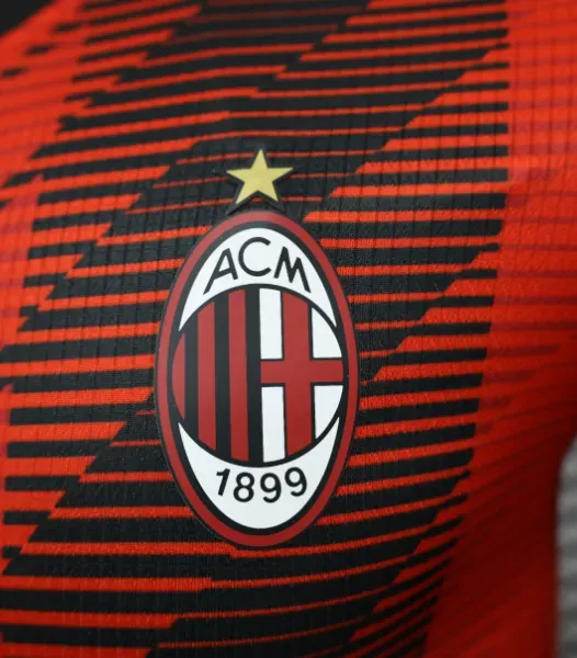 23/24 AC Milan Home Kit (Player Version)