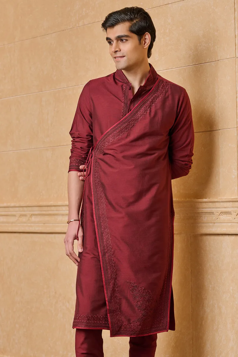 Aari Embroidered Asymmetrical Panelled Kurta With Churidar