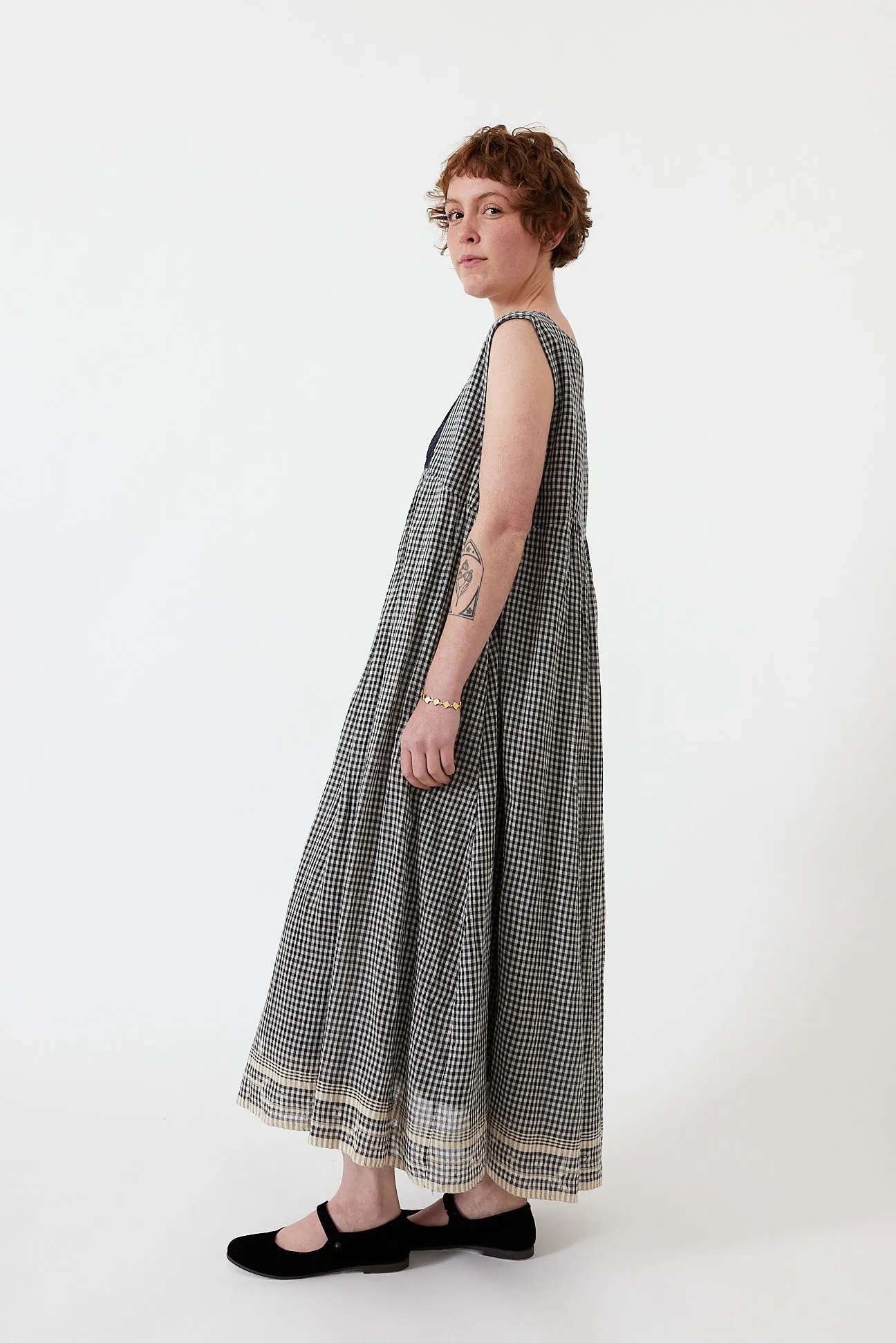 AO Dress - No. 18 - Panel Niwa Sleeveless Dress