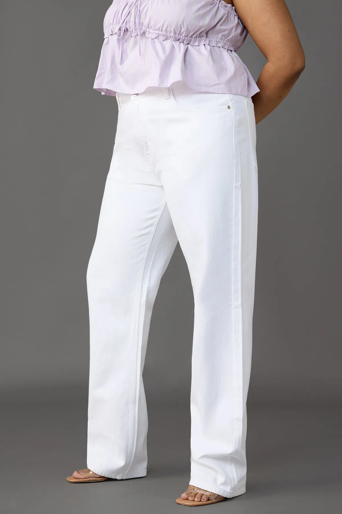 Arctic Chic White Curve Tapered Jeans