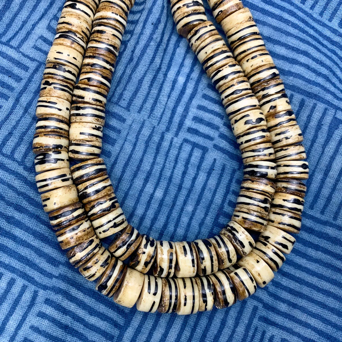 Batik Dyed Striped Cow Bone Stretch Mala Double Wrap Bracelet