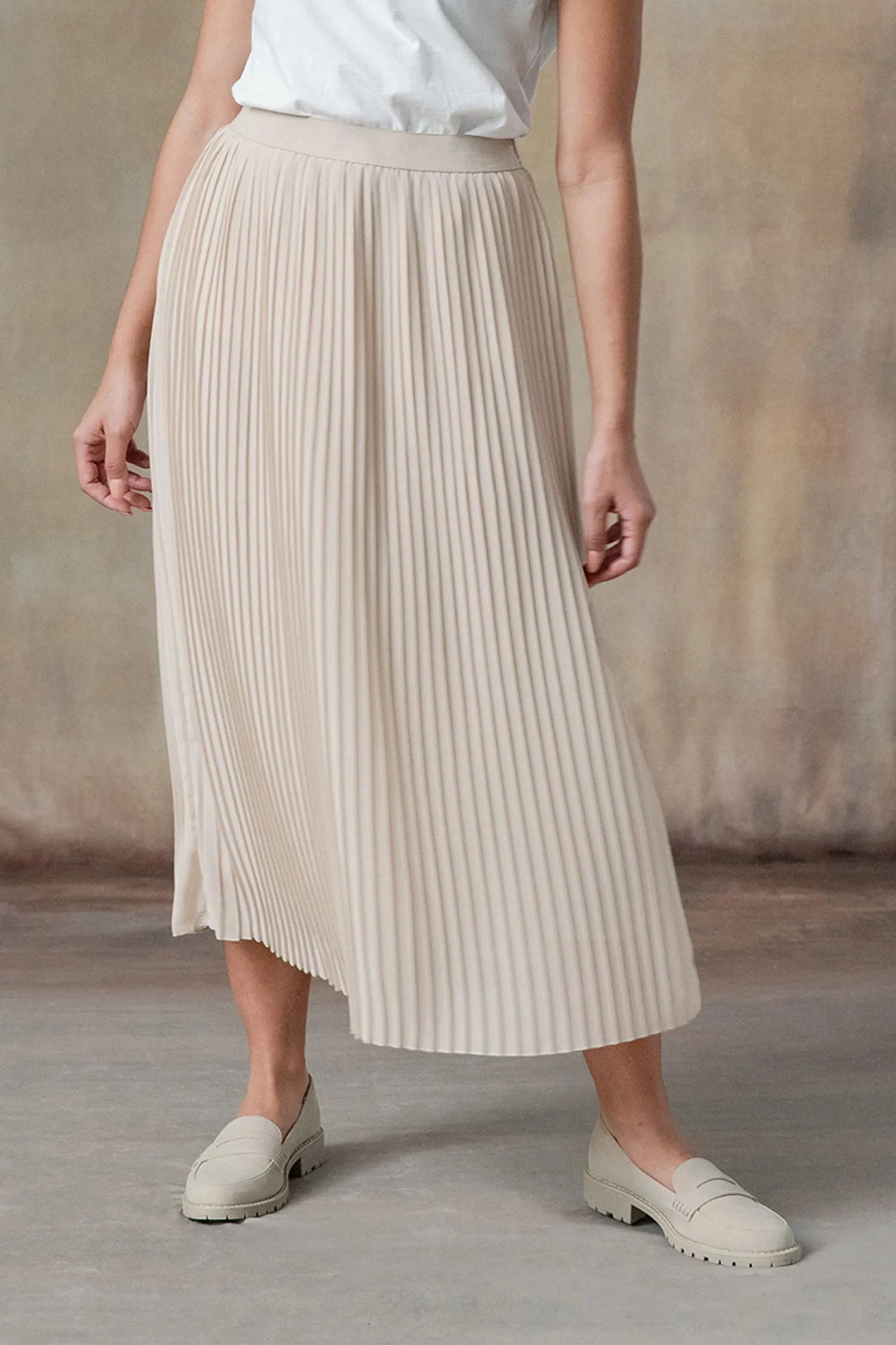 Beatrice Pleated Midi Skirt