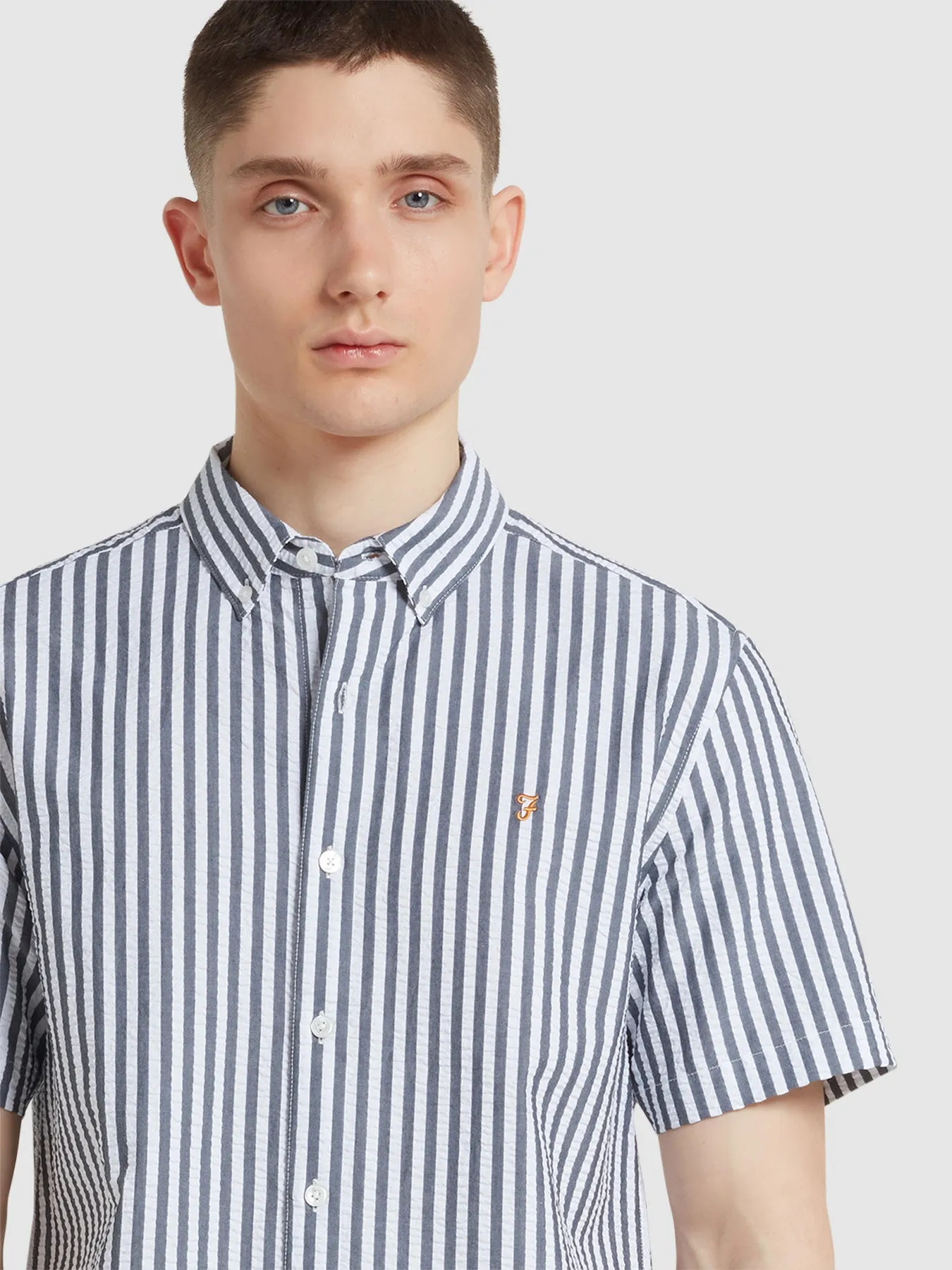 Edson Short Sleeve Button Down Shirt In True Navy