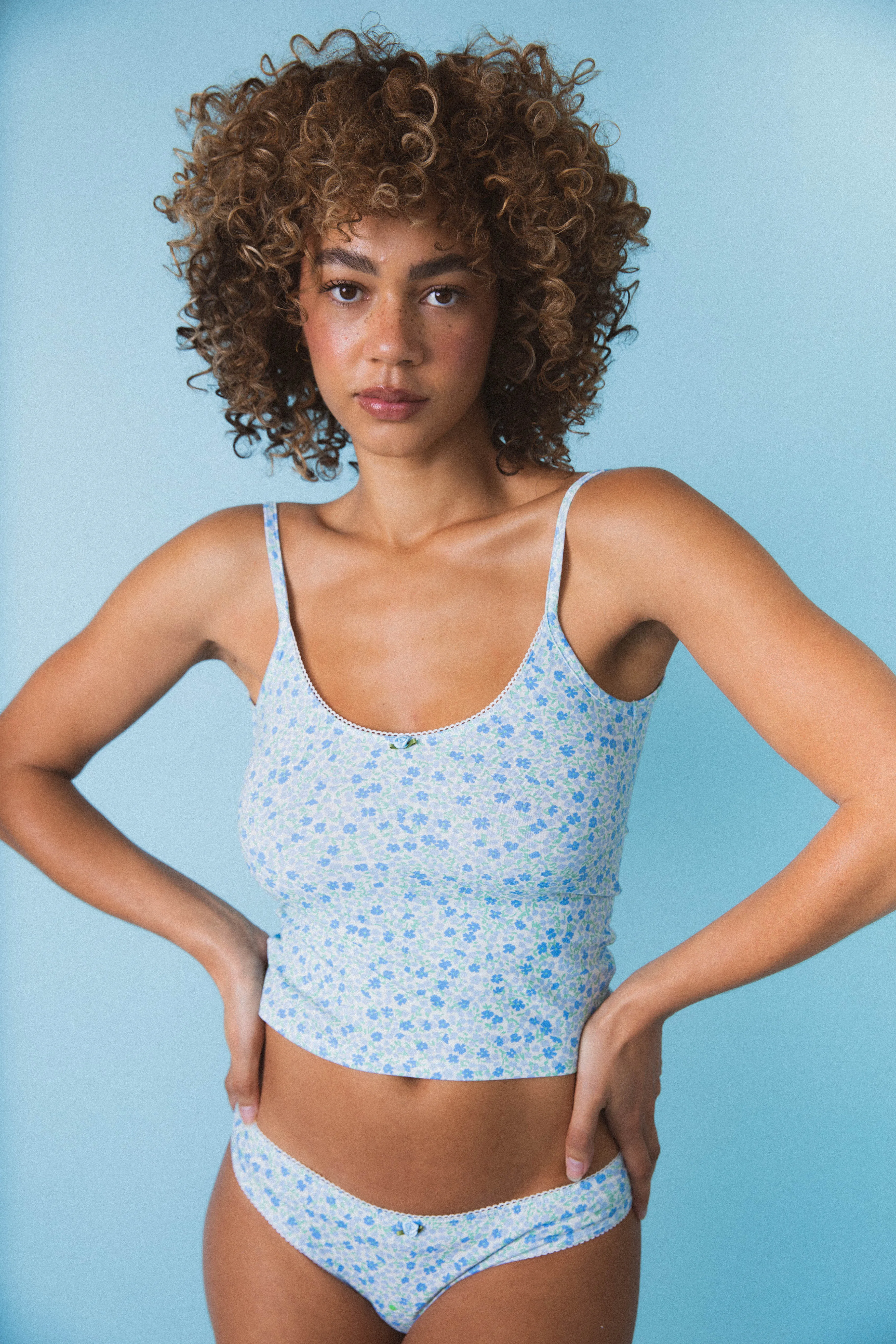 SCOOP BACK CAMI IN MORNING GLORY